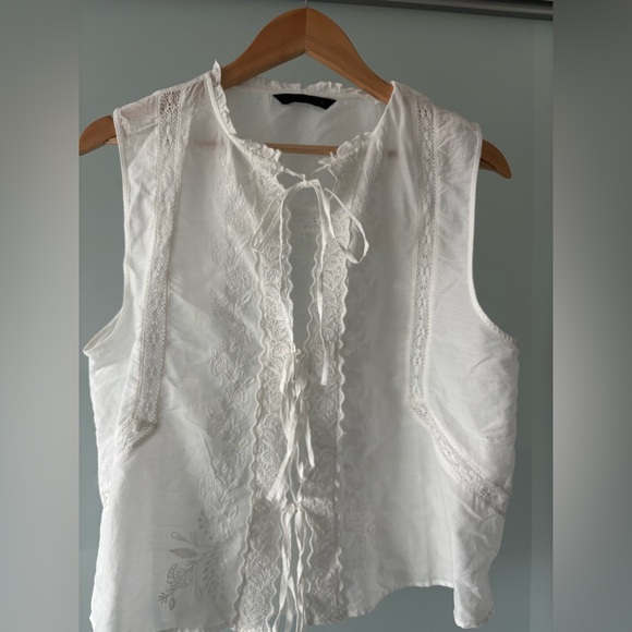Zara Tops - Zara White Sleeveless Lace Top never worn